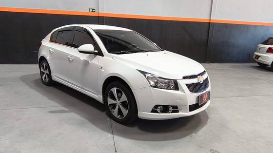 CHEVROLET CRUZE 1.8 LT 16V FLEX 4P MANUAL CHEVROLET CRUZE 1.8 LT 16V FLEX 4P MANUAL